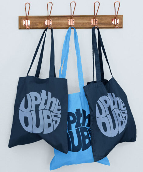 navy_upthedubs_tote